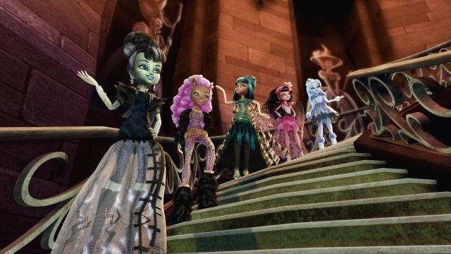 Watch Monster High: Ghouls Rule Online