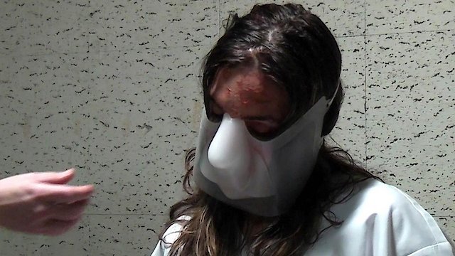 Watch Pretty Dead Online