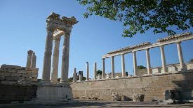 Watch Legacy of Ancient Civilizations: Troy and Pergamum Online