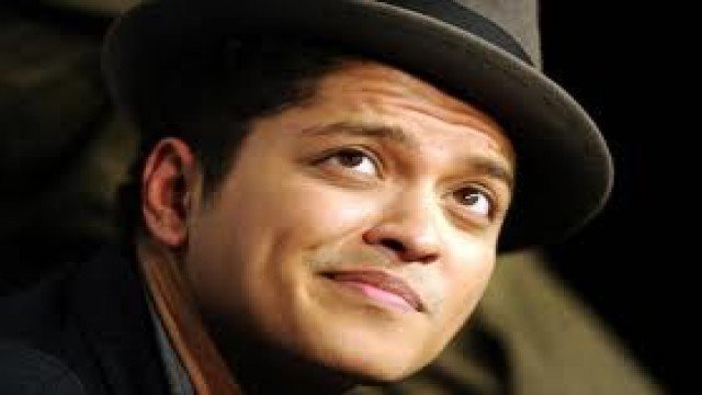 Watch Bruno Mars - Other Side Of Bruno Mars: Unauthorized Documentary Online
