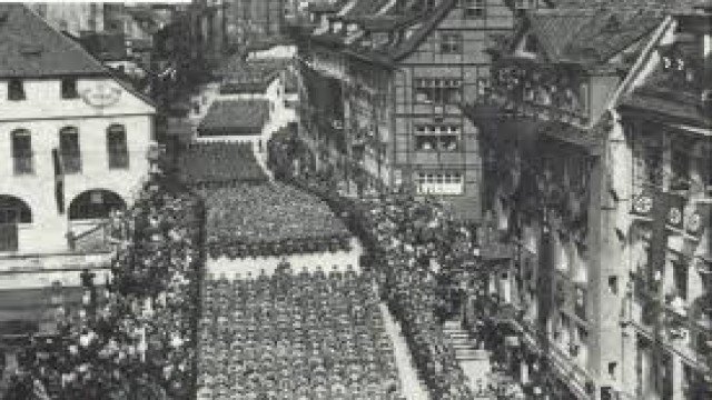 Watch World War II - Episode 20 - Nuremberg Online