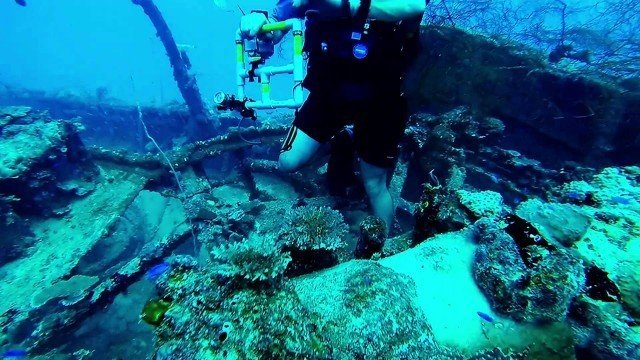 Watch The Silent Wrecks of Kwajalein Atoll Online