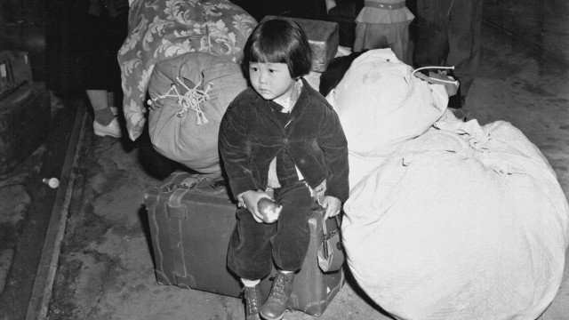 Watch Children of the Camps Online