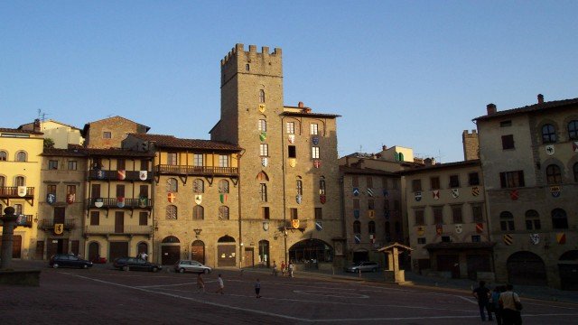 Watch Naxos Scenic Musical Journeys: Tuscany - A Musical Tour of the Region's Past and Present Online