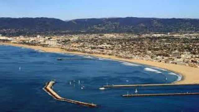 Watch The Best of California: Classic Beach Towns Online