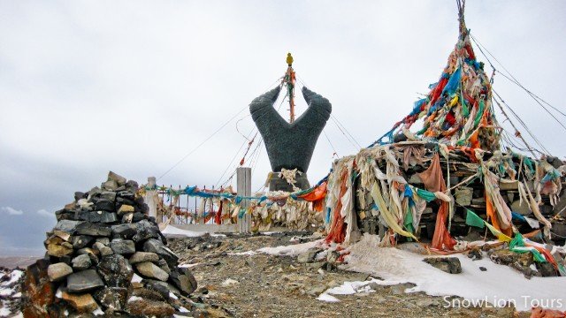 Watch The Secret Mountain Online