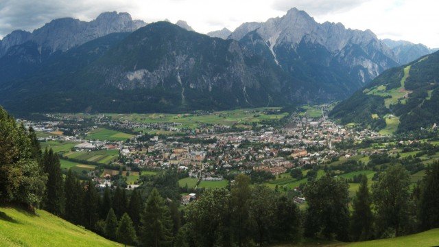 Watch Naxos Scenic Musical Journeys: Austria, Italy - A Musical Tour of the Lienz Dolomites Online