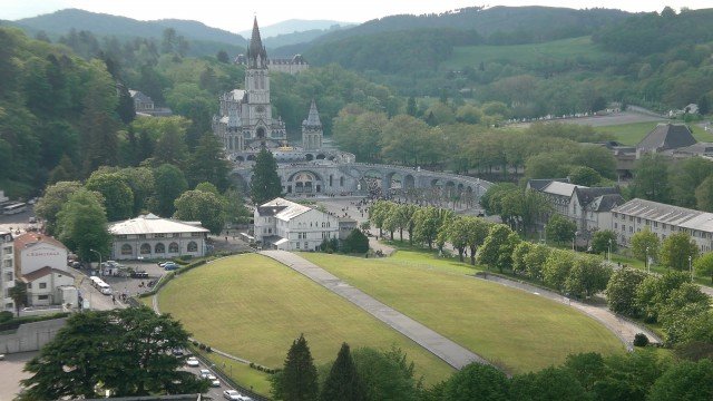 Watch Pilgrimages of Europe: Lourdes, France Online