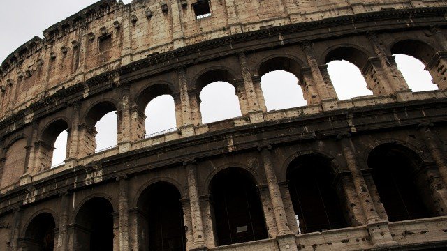 Watch Global Treasures: Colosseum Online