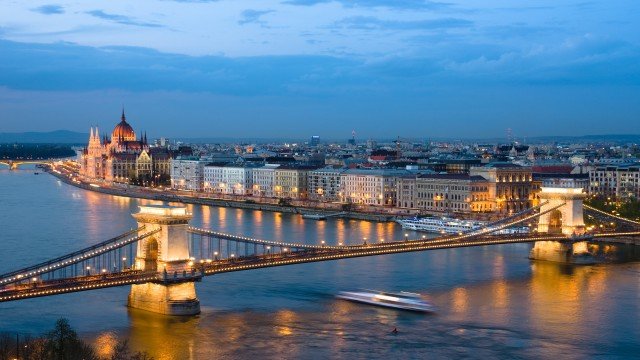 Watch Cities of the World: Budapest Online