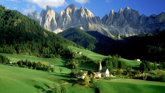 Watch Naxos Scenic Musical Journeys: Italy, Switzerland - A Musical Tour of the Southern Tyrol and Ticino Online