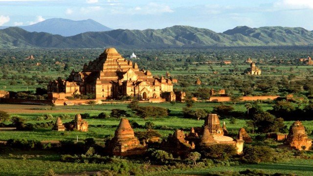 Watch 7 Days: Cambodia Online