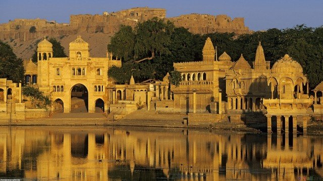 Watch Global Treasures: Udaipur, India Online