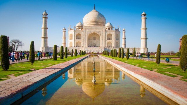 Watch Global Treasures: Taj Mahal Online