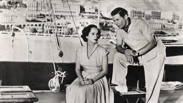 Watch 24 Hours of a Woman's Life Online