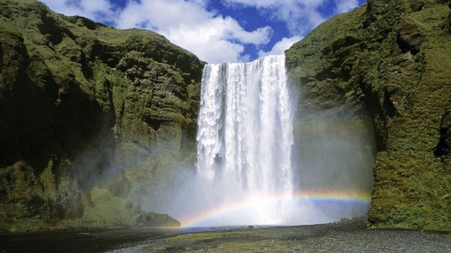 Watch Nature Wonders: Waterfalls of Southern Iceland Online