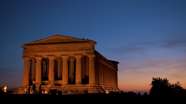 Watch Global Treasures: Agrigento Online