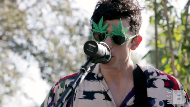 Watch White Arrows Online