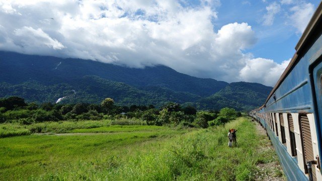 Watch On Tour Exploring the Extraordinary: Mukuba Express Online