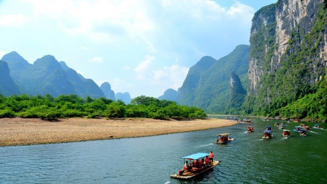 Watch On Tour... LIJIANG RIVER CRUISE - Inscrutable Magnificence Of Glorious China Online