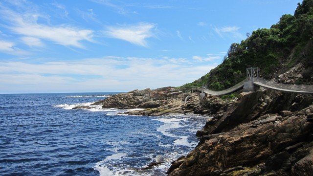 Watch On Tour... SOUTH AFRICAN GARDEN ROUTE Nature's Sun-Drenched Eden Online