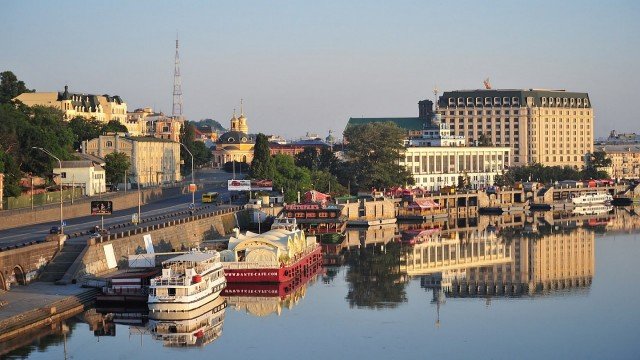 Watch Touring the World's Capital Cities Kiev: The Capital of Ukraine Online