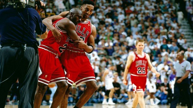 Watch 1997 Finals Game 5: Chicago vs. Utah Online