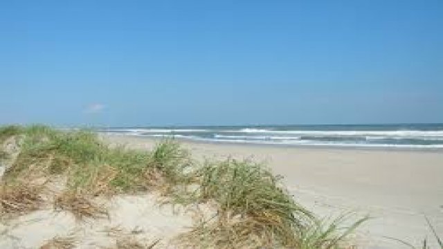 Watch Cruising Carolina The Lower Banks Online