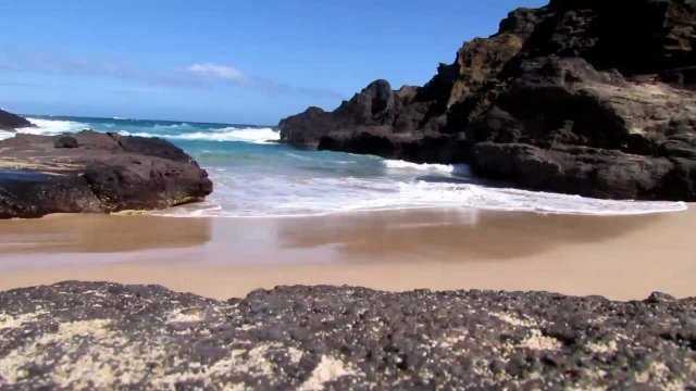 Watch Aloha! Hawaii Online