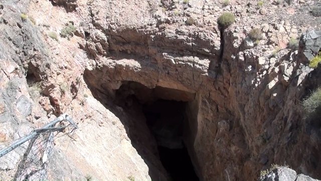 Watch Death Valley: Desert Biome Survival Online