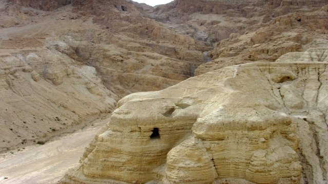 Watch The Dead Sea Scrolls Online