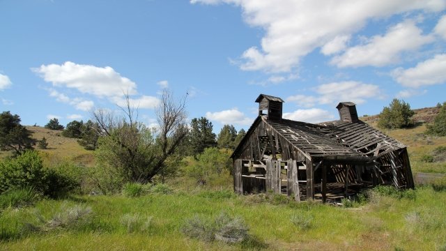 Watch Oregon Ghost Towns Online