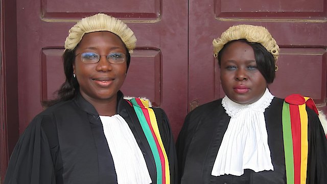 Watch Sisters In Law Online