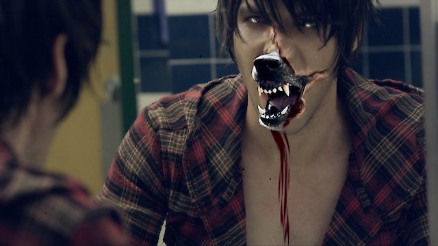Watch Dark Moon Rising Online