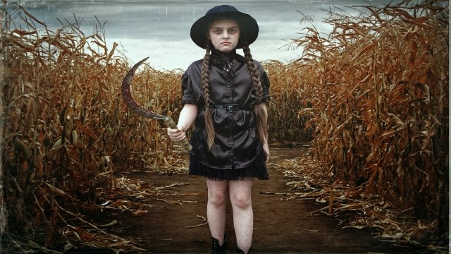 Watch Children of the Corn Online