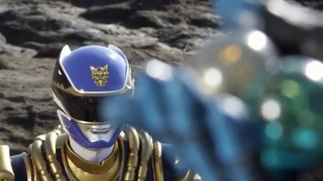 Watch Power Rangers: Super Megaforce: Sky Strike Online