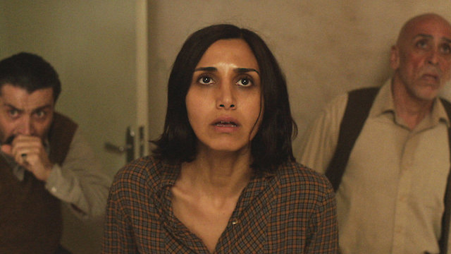 Watch Under the Shadow Online