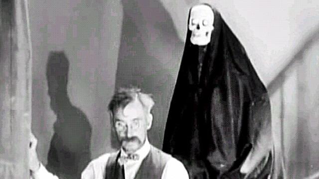 Watch Ghost Parade Online