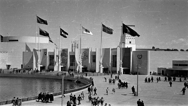 Watch Historical World Fairs - New York Volume III Online