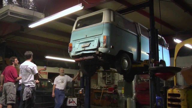 Watch Circle the Wagen Online