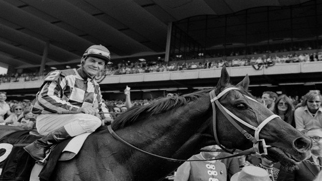 Watch Secretariat's Jockey, Ron Turcotte Online