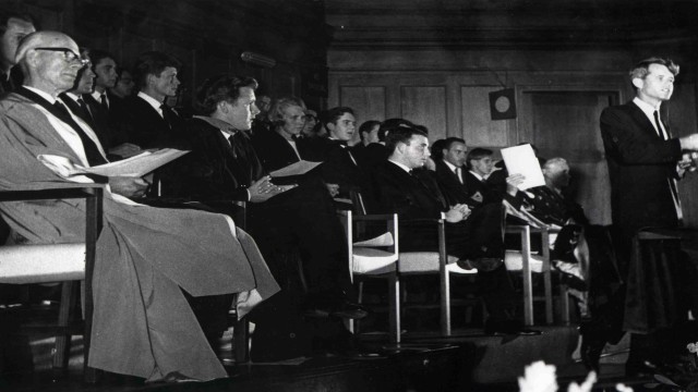 Watch RFK In The Land Of Apartheid Online