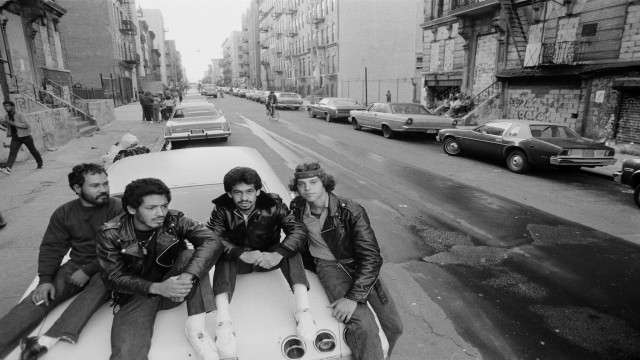 Watch Los Sures Online