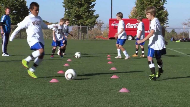 Watch Football Training for Kids: Training Sessions for the Entire Season Online