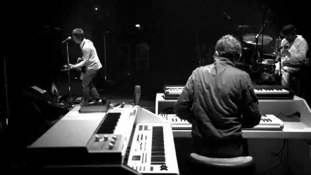 Watch Noel Gallagher's High Flying Birds: International Magic Live At The O2 Online