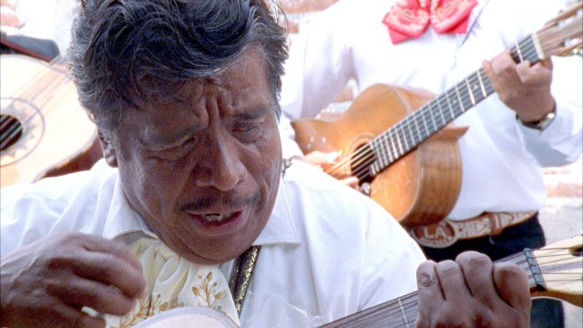 Watch Romantico Online