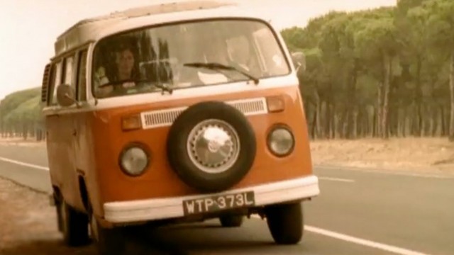 Watch Kombi Nation Online