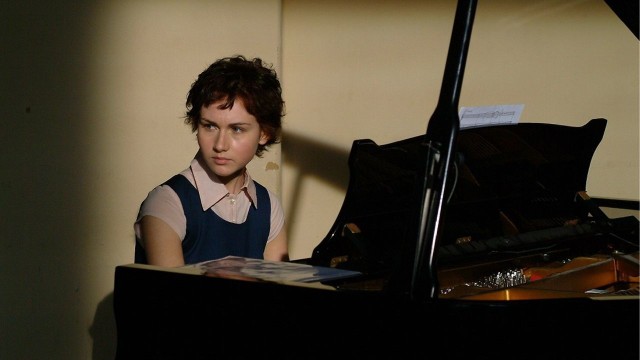 Watch Listening To The Silence Online