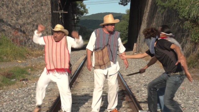 Watch Dos Compadres En Apuros Online