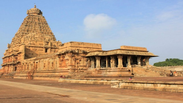 Watch Living Temples Online